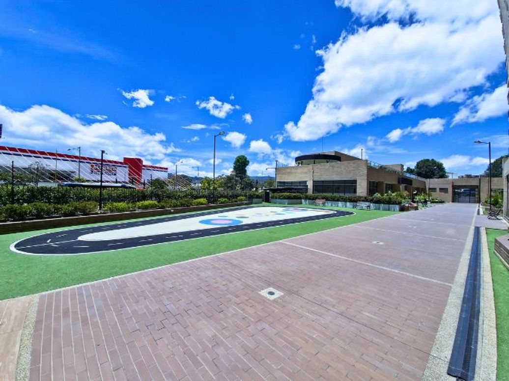 Apartamento de 3 alcobas en venta en San José De Bavaria, Bogotá, 83 m² · foto 14 de 20