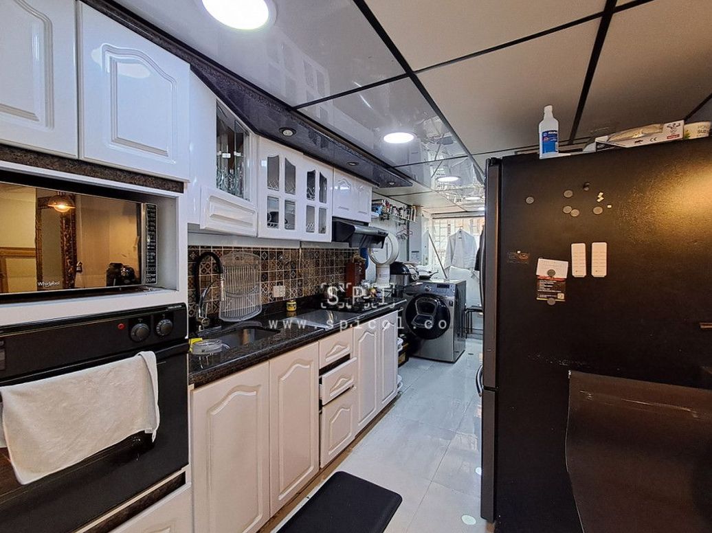 Apartamento de 2 alcobas en venta en La Castellana, Bogotá, 97 m² · foto 5 de 16