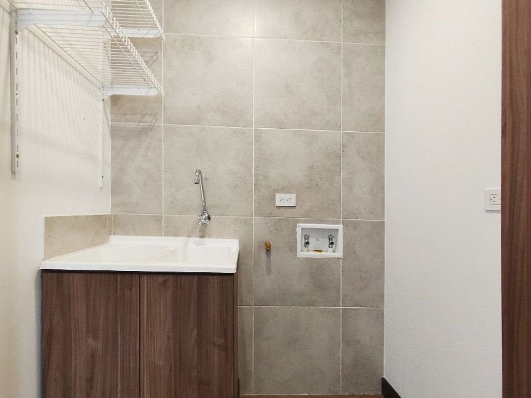Apartamento de 2 alcobas en venta en Molinos Norte, Bogotá, 90 m² · foto 7 de 13
