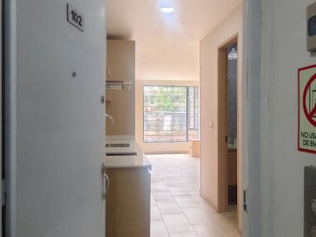 Apartaestudio en venta en Modelia Occidental, Bogotá, 29 m² · foto 4 de 20
