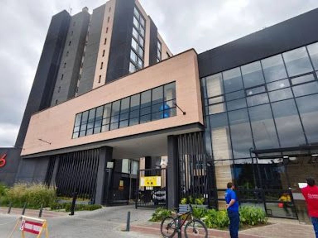 Apartaestudio en venta en Modelia Occidental, Bogotá, 29 m² · foto 2 de 20