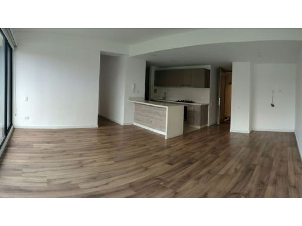 Apartamento de 3 alcobas en venta en Ciudad Salitre, Bogotá, 101 m² · foto 3 de 20