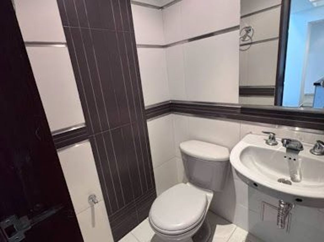 Apartaestudio en venta en Santa Barbara, Bogotá, 53 m² · foto 10 de 20