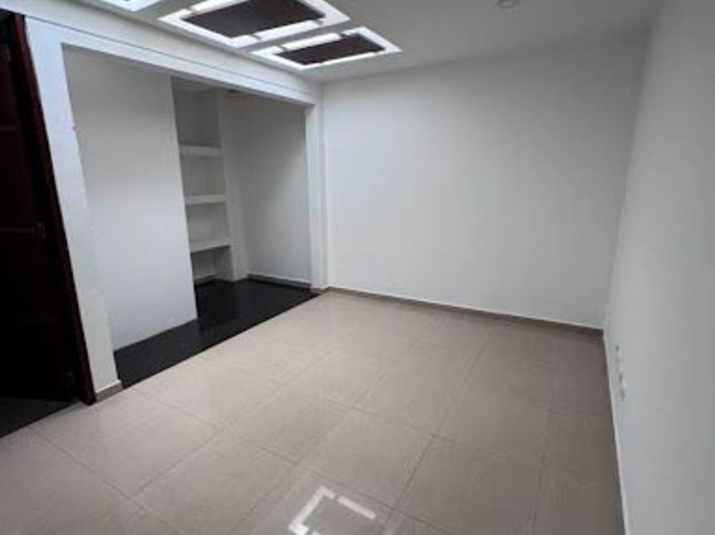 Apartaestudio en venta en Santa Barbara, Bogotá, 53 m² · foto 12 de 20