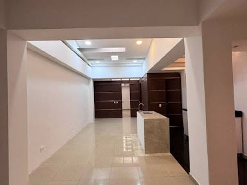 Apartaestudio en venta en Santa Barbara, Bogotá, 53 m² · foto 7 de 20