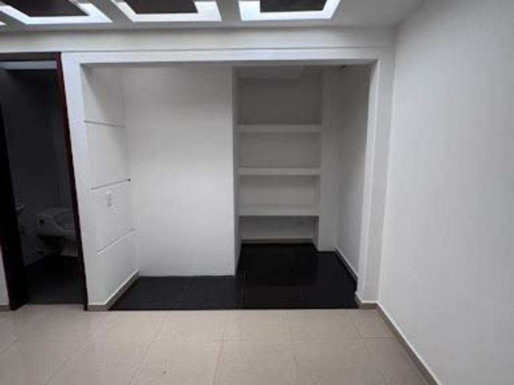 Apartaestudio en venta en Santa Barbara, Bogotá, 53 m² · foto 17 de 20
