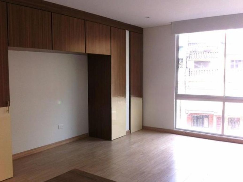 Apartaestudio en venta en Pardo Rubio, Bogotá, 32 m² · foto 4 de 8