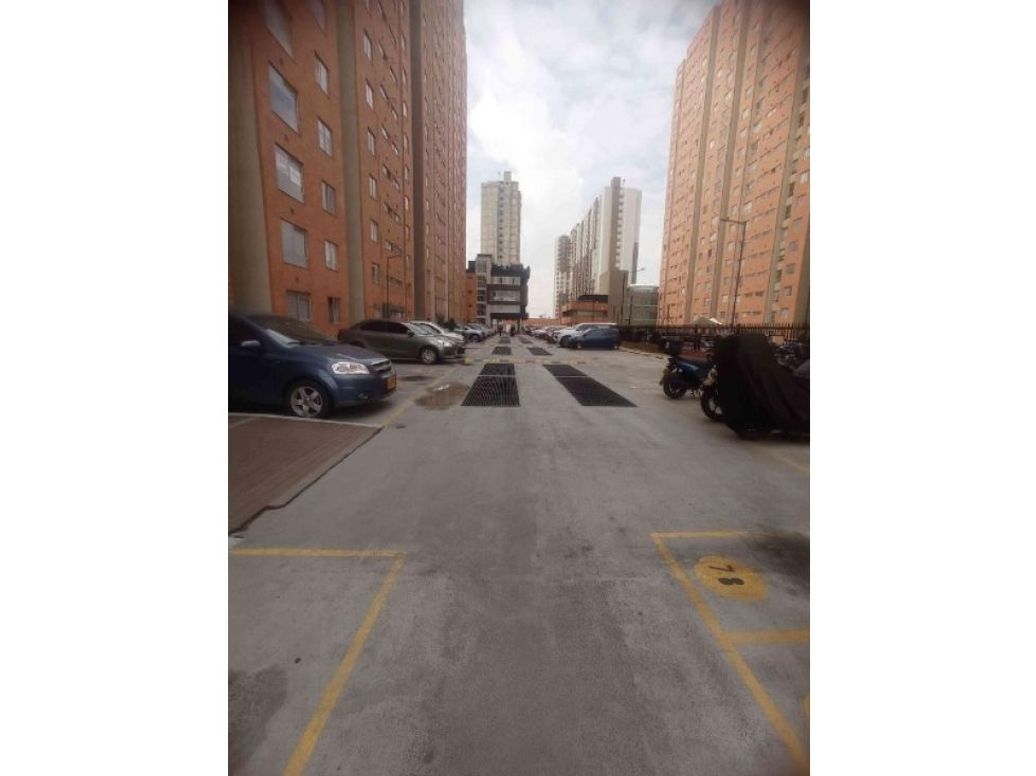 Apartamento de 2 alcobas en venta en Castilla, Bogotá, 39 m² · foto 16 de 19
