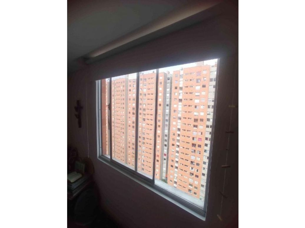 Apartamento de 2 alcobas en venta en Castilla, Bogotá, 39 m² · foto 13 de 19