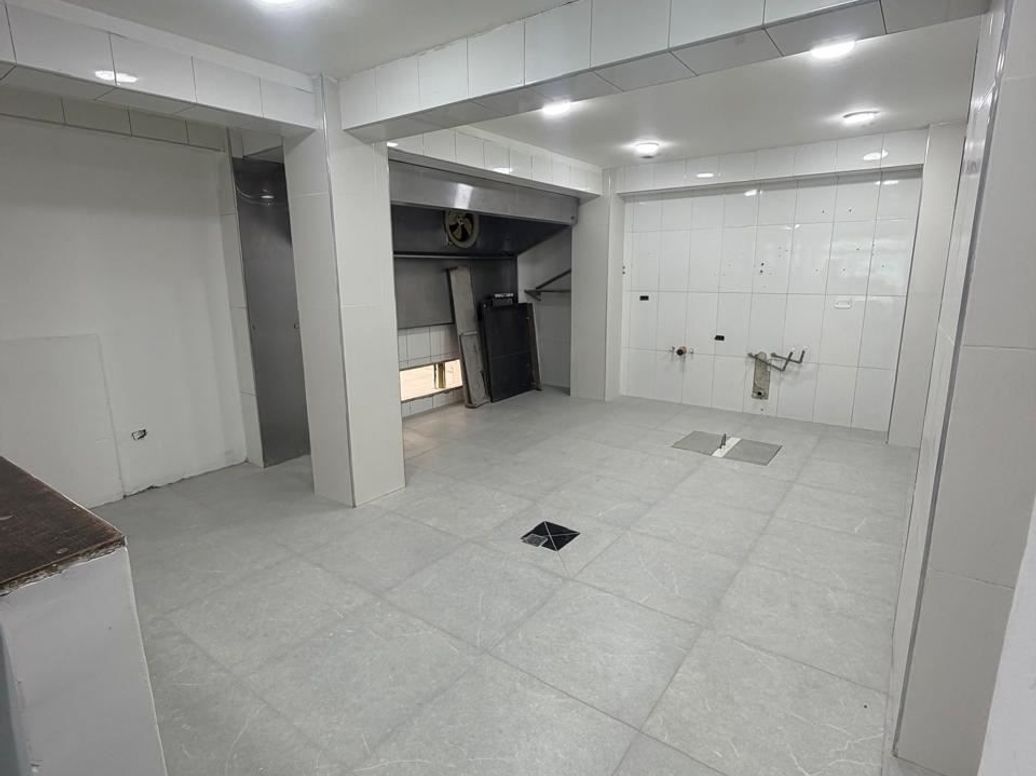 Casa de 21 alcobas en arriendo en Bosque Popular, Bogotá, 700 m² · foto 5 de 15