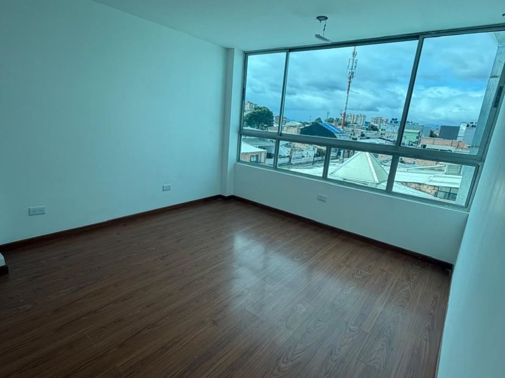 Casa de 21 alcobas en arriendo en Bosque Popular, Bogotá, 700 m² · foto 7 de 15