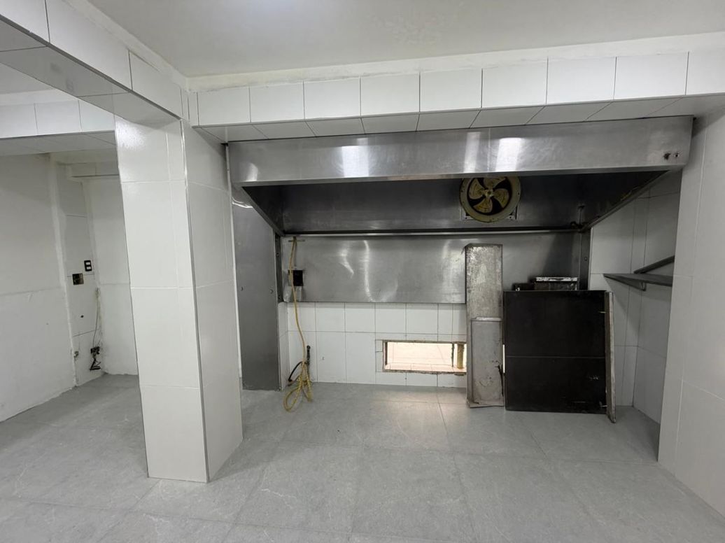 Casa de 21 alcobas en arriendo en Bosque Popular, Bogotá, 700 m² · foto 4 de 15