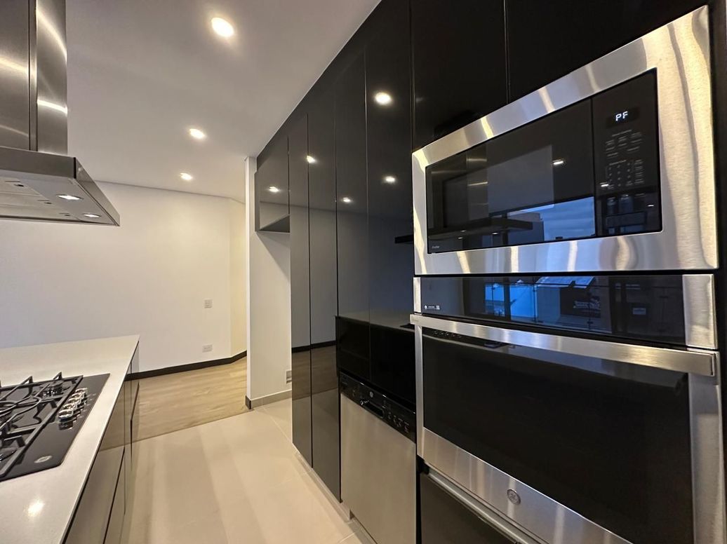 Apartamento de 3 alcobas en venta en San Patricio, Bogotá, 127 m² · foto 20 de 20