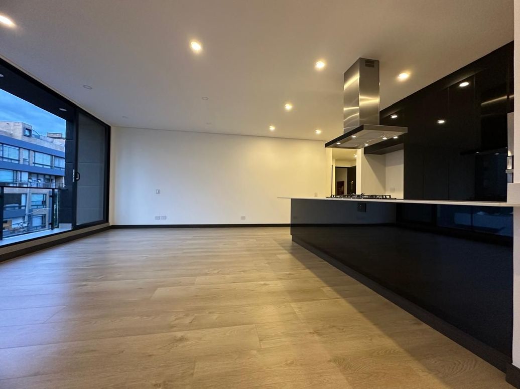 Apartamento de 3 alcobas en venta en San Patricio, Bogotá, 127 m² · foto 13 de 20