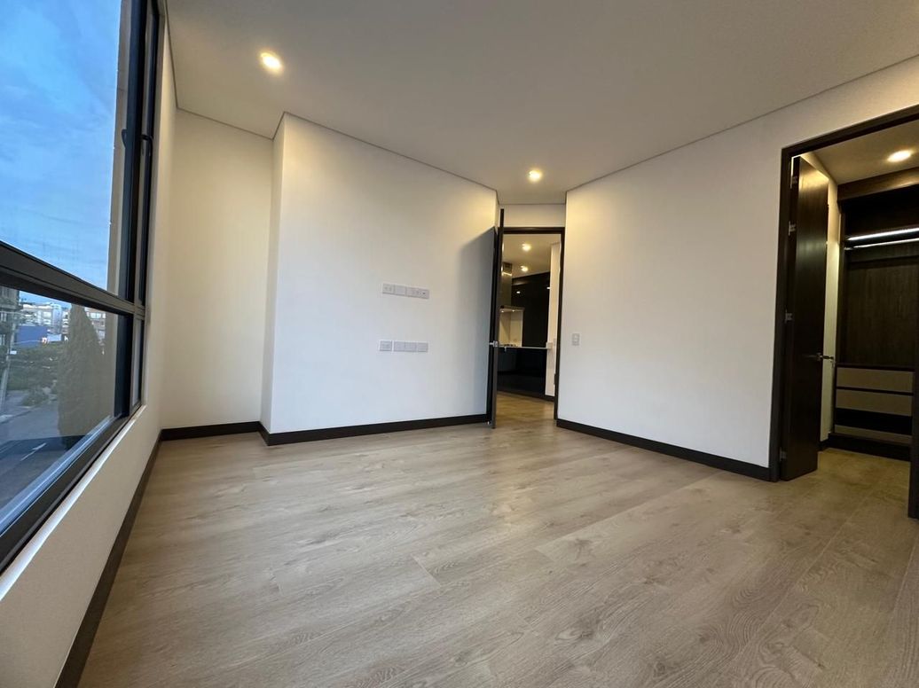 Apartamento de 3 alcobas en venta en San Patricio, Bogotá, 127 m² · foto 18 de 20