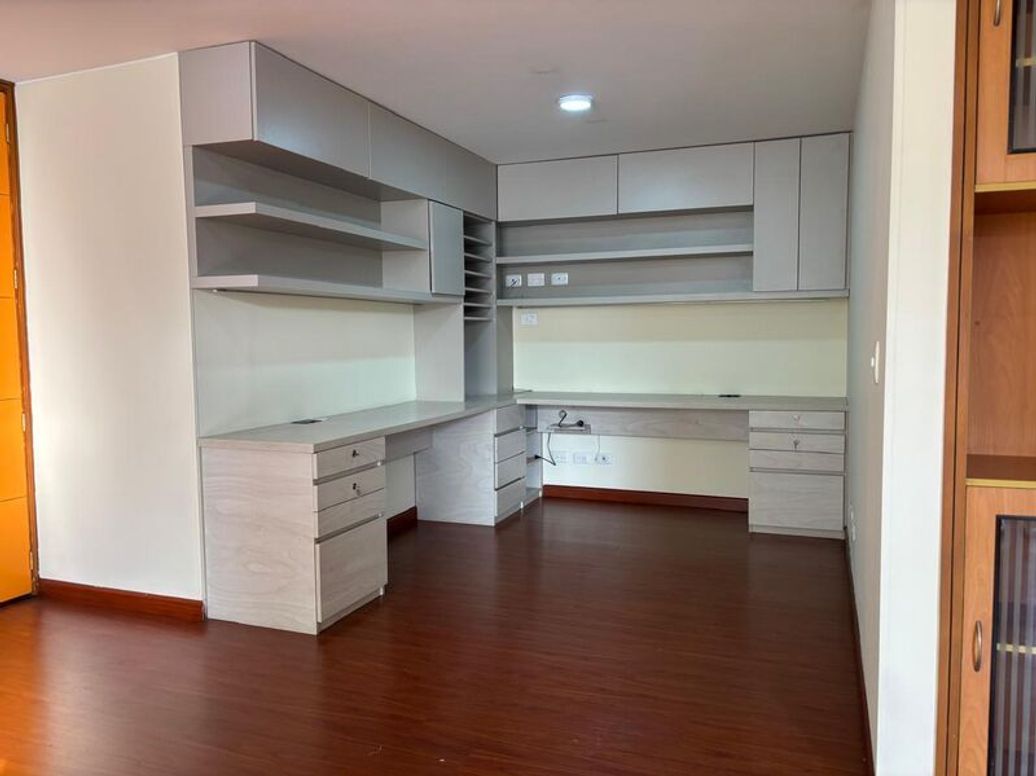 Apartamento de 2 alcobas en venta en Cedro Salazar, Bogotá, 80 m² · foto 9 de 11