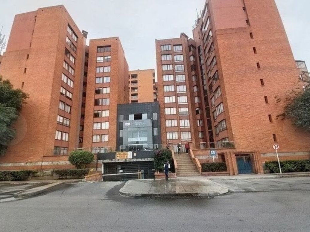 Apartamento de 2 alcobas en venta en Popular Modelo, Bogotá, 79 m² · foto 18 de 18