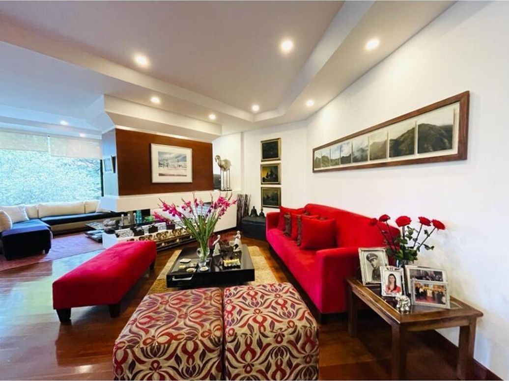 Apartamento de 3 alcobas en venta en La Cabrera, Bogotá, 260 m² · foto 4 de 20