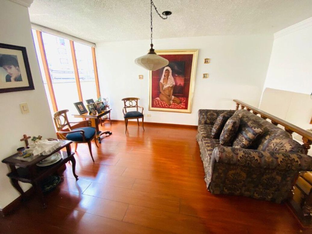 Casa de 3 alcobas en venta en Ub. Santa Coloma, Bogotá, 176 m² · foto 8 de 20