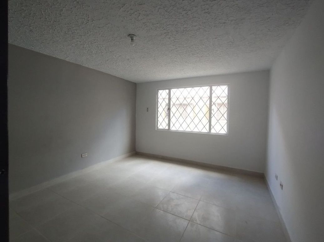 Casa en venta en Villas De Granada, Bogotá · foto 11 de 20