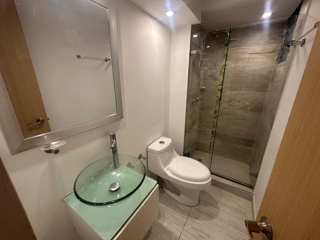 Apartamento de 3 alcobas en venta en El Mortiño, Bogotá, 49 m² · foto 4 de 5