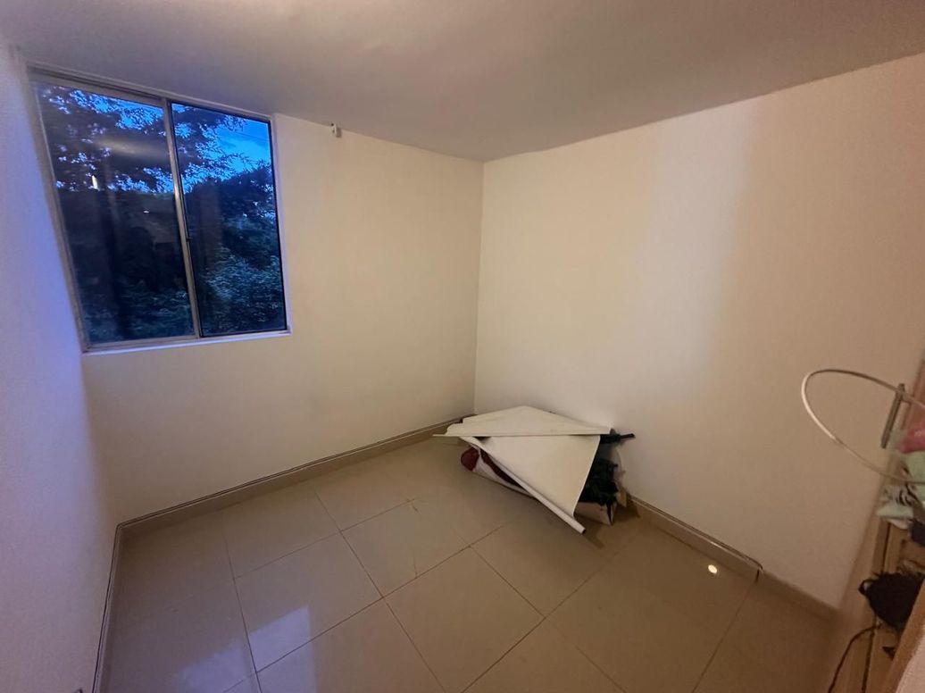 Apartamento de 3 alcobas en venta en El Mortiño, Bogotá, 49 m² · foto 3 de 5