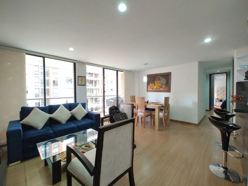 Apartamento de 3 alcobas en arriendo en Mazurén, Bogotá, 100 m² · foto 2 de 20