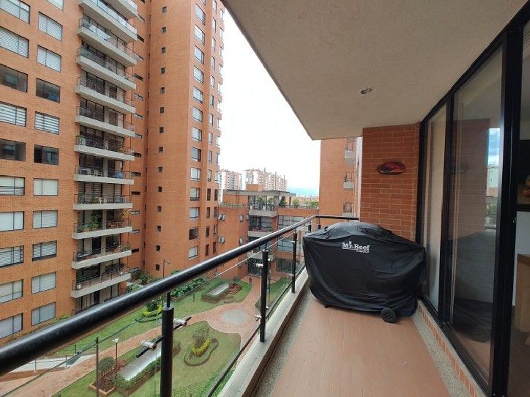 Apartamento de 3 alcobas en arriendo en Mazurén, Bogotá, 100 m² · foto 3 de 20