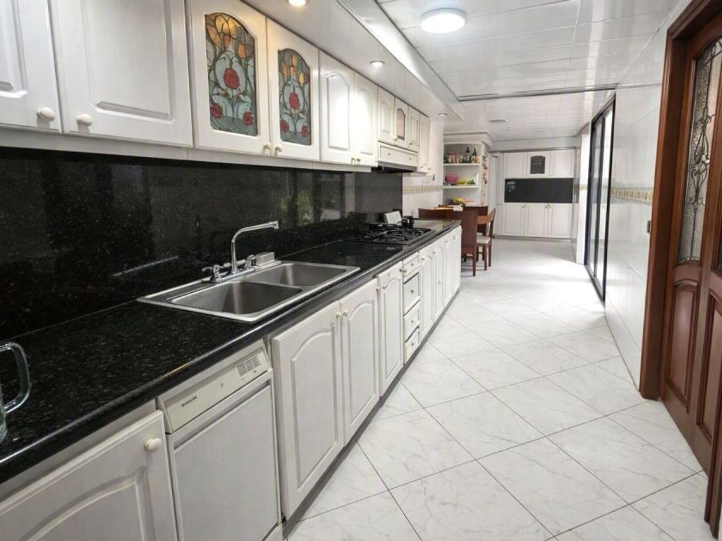Casa de 3 alcobas en venta en Nicolas De Federman, Bogotá, 348 m² · foto 9 de 20