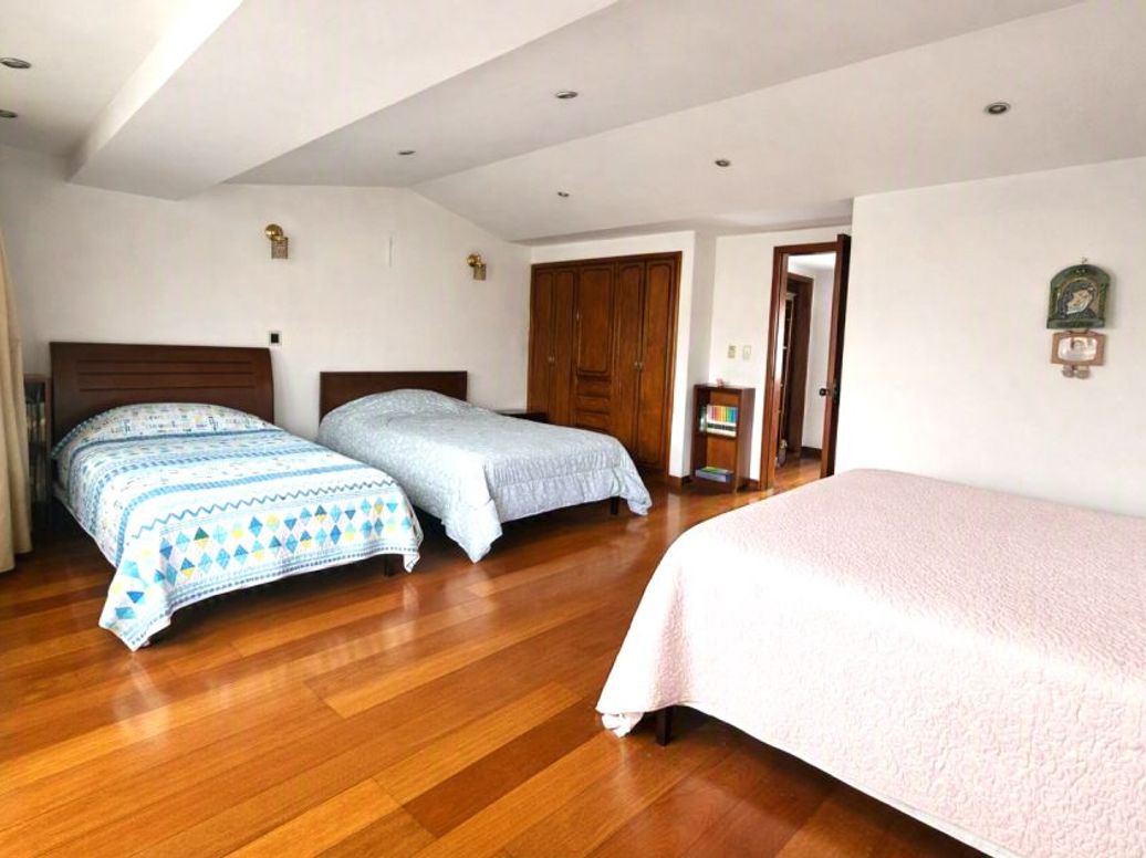 Casa de 3 alcobas en venta en Nicolas De Federman, Bogotá, 348 m² · foto 17 de 20