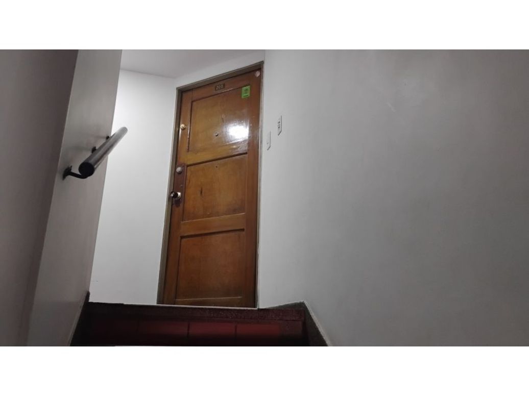 Apartamento de 3 alcobas en venta en Cedritos, Bogotá, 64 m² · foto 4 de 18