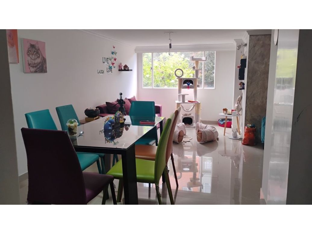 Apartamento de 3 alcobas en venta en Cedritos, Bogotá, 64 m² · foto 5 de 18