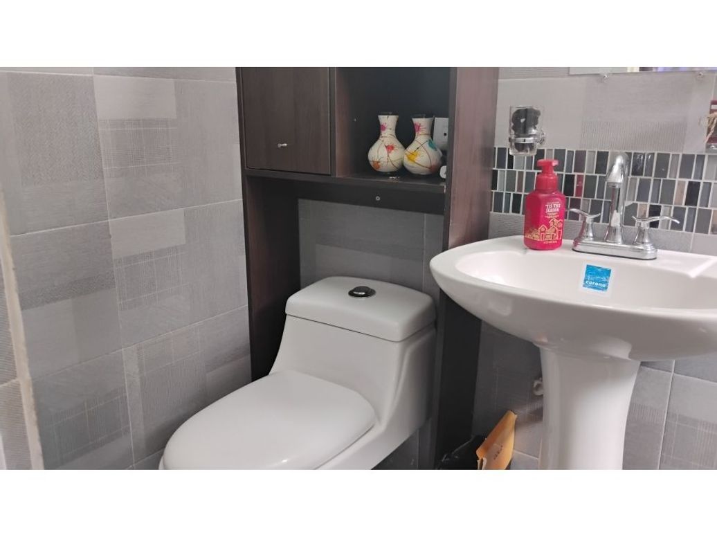Apartamento de 3 alcobas en venta en Cedritos, Bogotá, 64 m² · foto 13 de 18