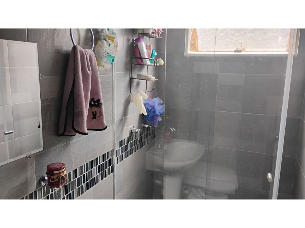 Apartamento de 3 alcobas en venta en Cedritos, Bogotá, 64 m² · foto 12 de 18