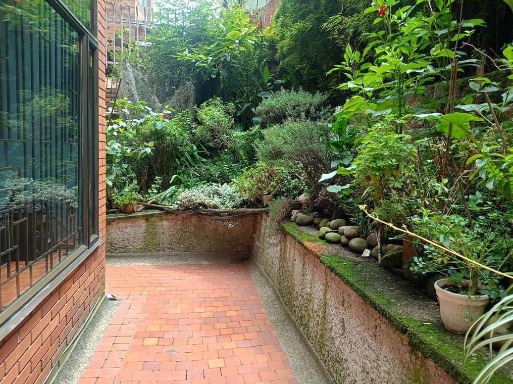 Apartamento de 3 alcobas en venta en Los Rosales, Bogotá, 110 m² · foto 18 de 20