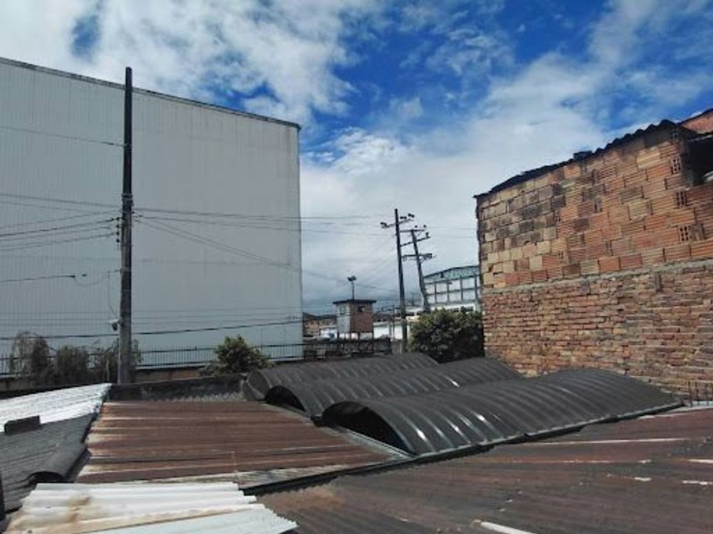 Casa de 10 alcobas en venta en La Cabaña, Bogotá, 247 m² · foto 15 de 18