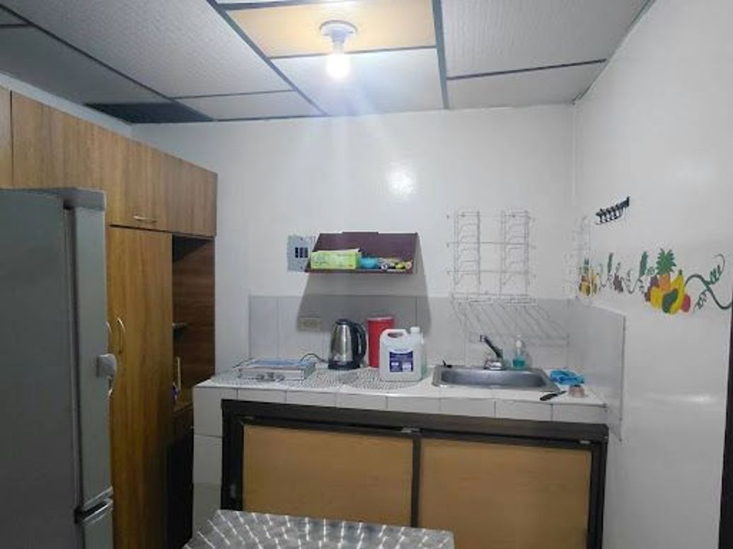 Casa de 10 alcobas en venta en La Cabaña, Bogotá, 247 m² · foto 3 de 18