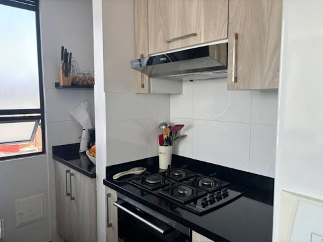 Apartamento de 1 alcoba en venta en El Batán, Bogotá, 48 m² · foto 9 de 19