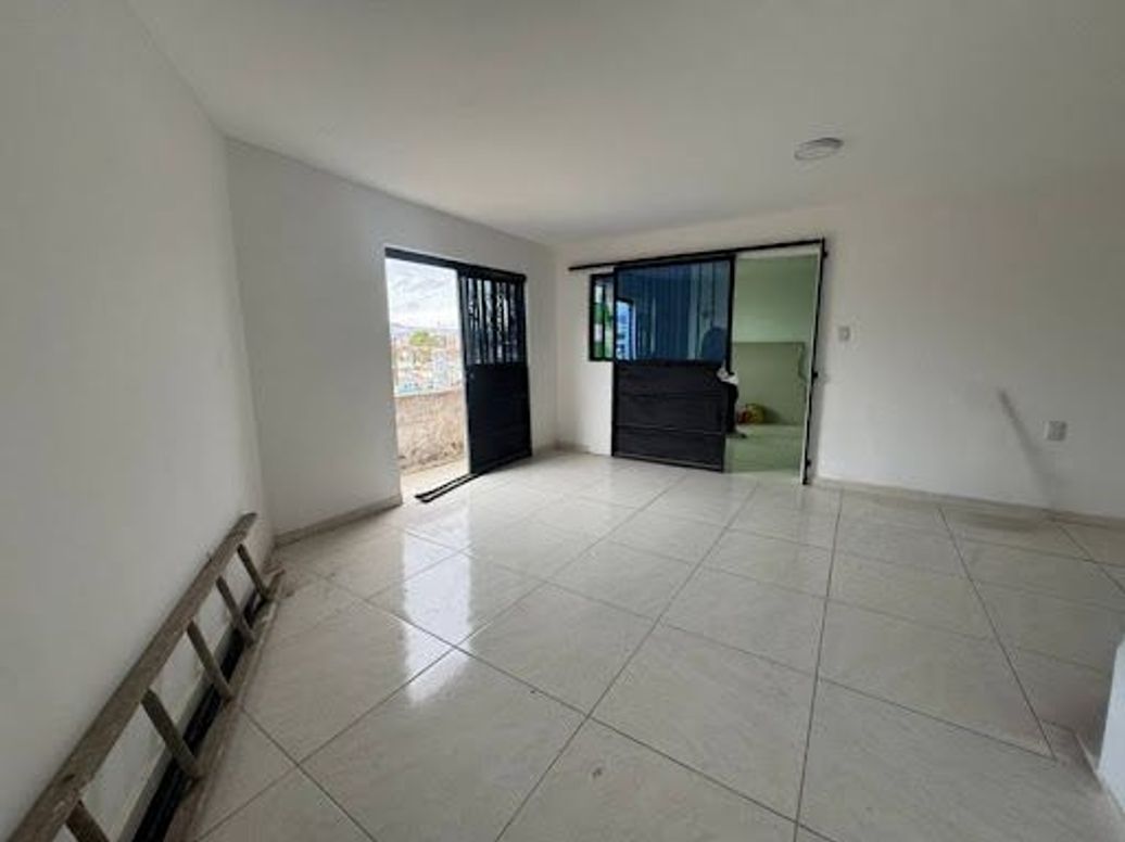 Apartamento de 5 alcobas en arriendo en Eduardo Santos, Bogotá, 80 m² · foto 2 de 20