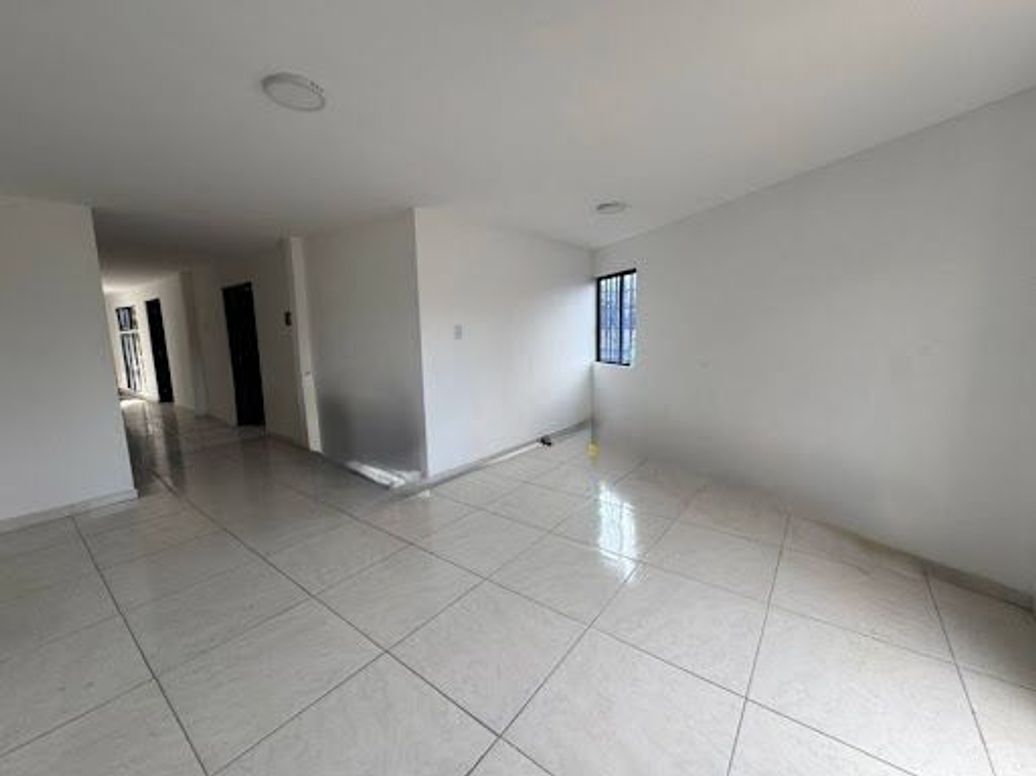 Apartamento de 5 alcobas en arriendo en Eduardo Santos, Bogotá, 80 m² · foto 4 de 20