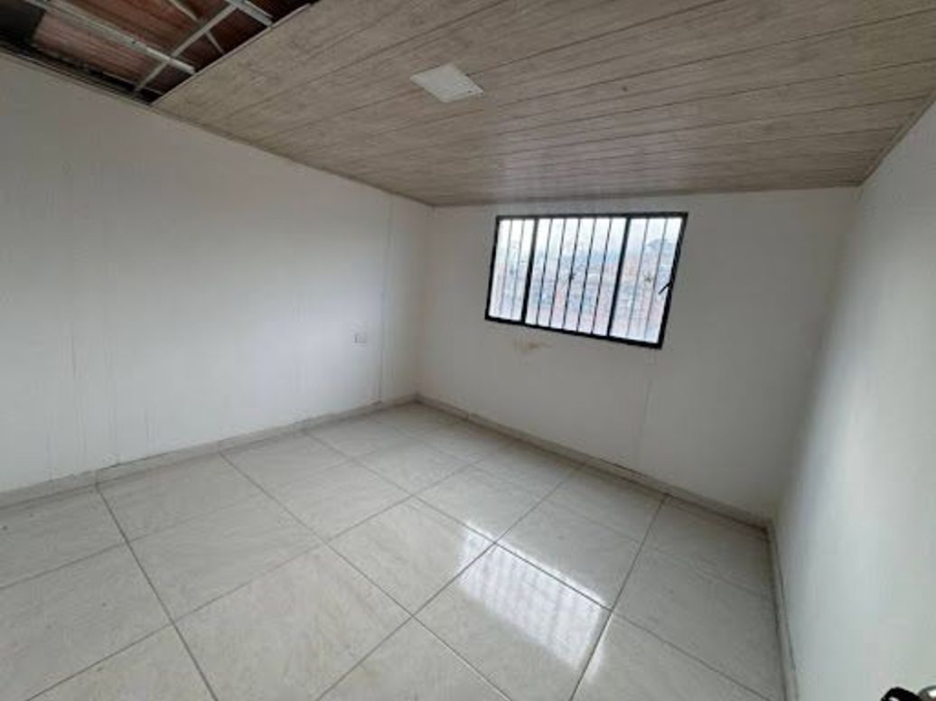 Apartamento de 5 alcobas en arriendo en Eduardo Santos, Bogotá, 80 m² · foto 13 de 20