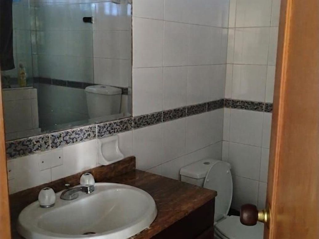 Casa de 6 alcobas en venta en Bosque Calderón, Bogotá, 507 m² · foto 4 de 20