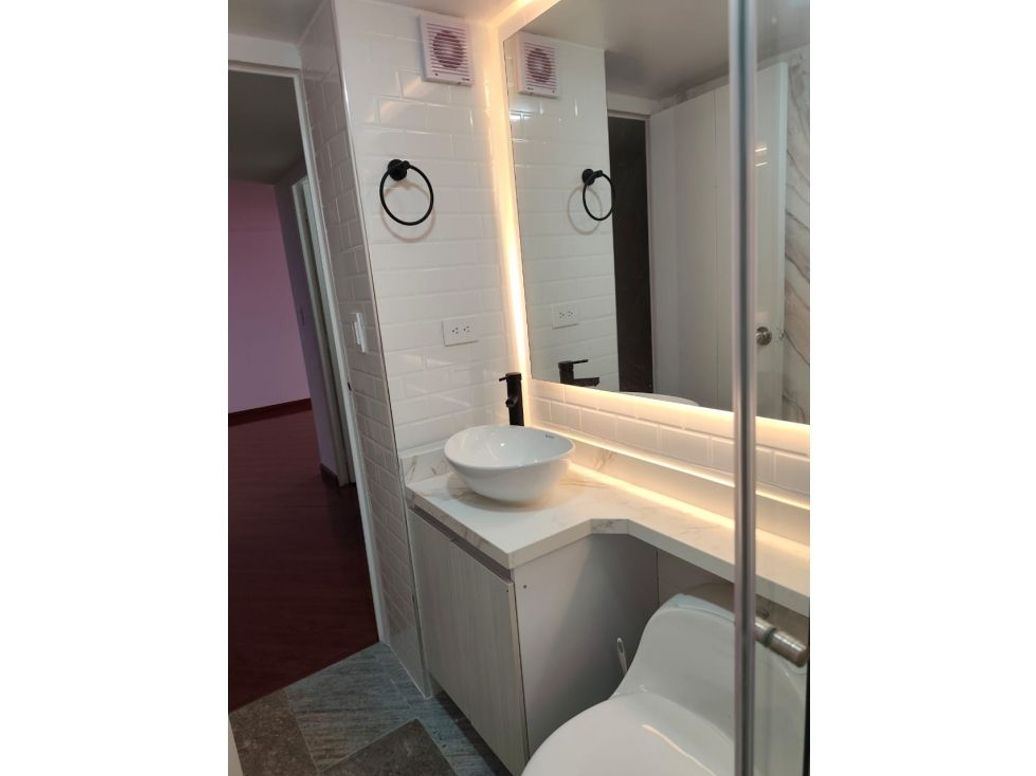 Apartamento de 3 alcobas en venta en Las Orquideas, Bogotá, 63 m² · foto 4 de 16