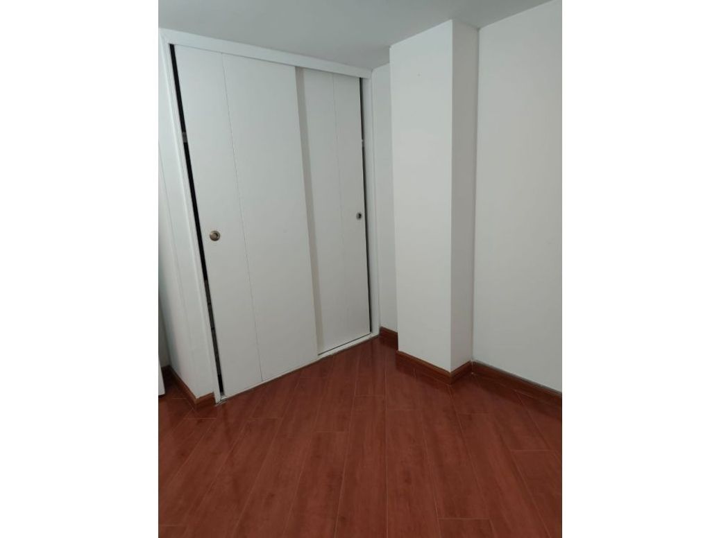 Apartamento de 3 alcobas en venta en Las Orquideas, Bogotá, 63 m² · foto 5 de 16