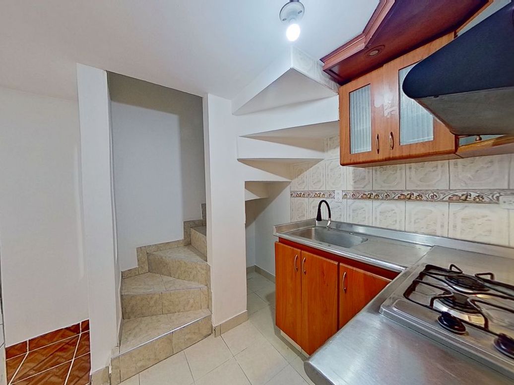 Casa de 3 alcobas en venta en Campo Alegre, Bogotá, 62 m² · foto 3 de 20