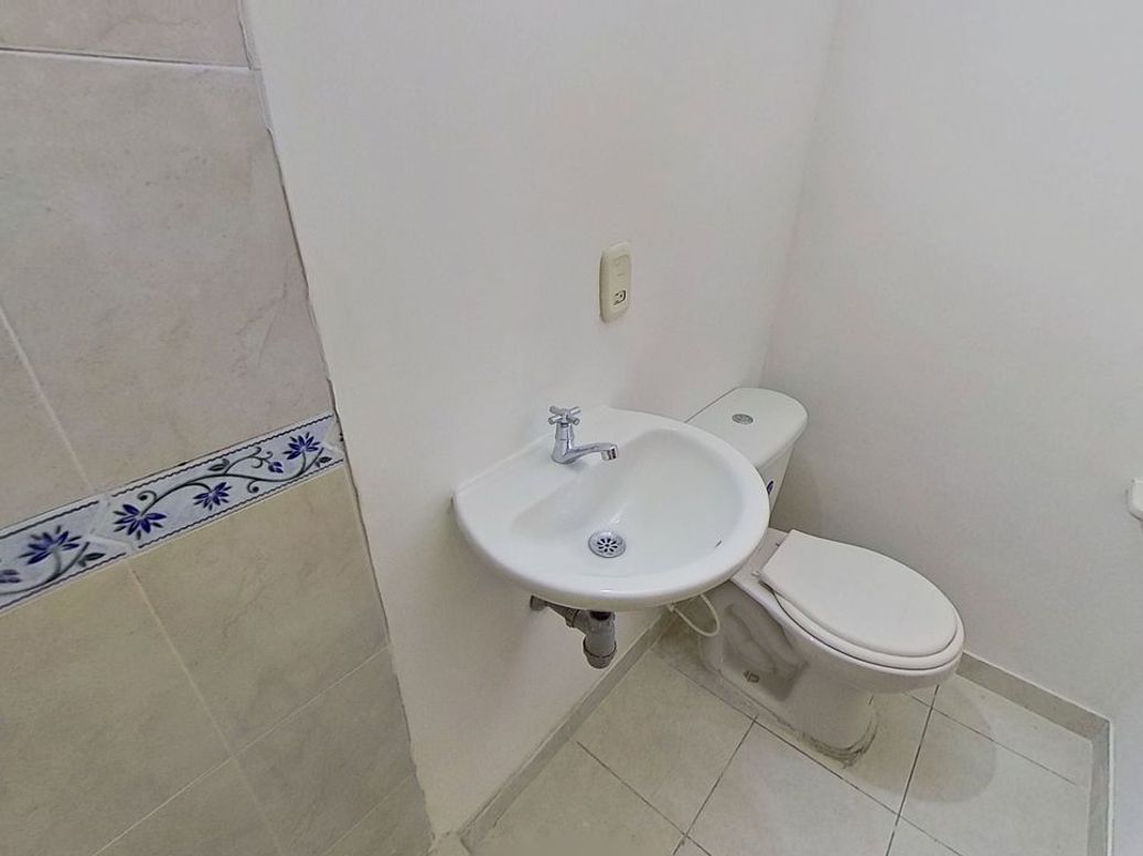 Casa de 3 alcobas en venta en Campo Alegre, Bogotá, 62 m² · foto 16 de 20