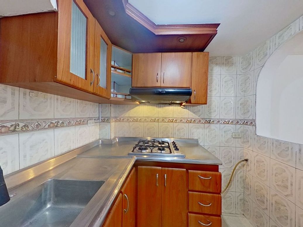 Casa de 3 alcobas en venta en Campo Alegre, Bogotá, 62 m² · foto 2 de 20
