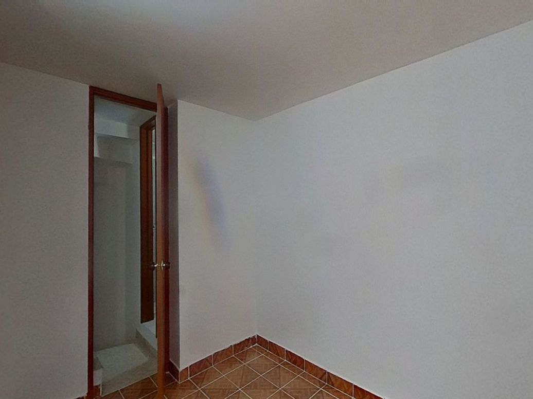 Casa de 3 alcobas en venta en Campo Alegre, Bogotá, 62 m² · foto 14 de 20