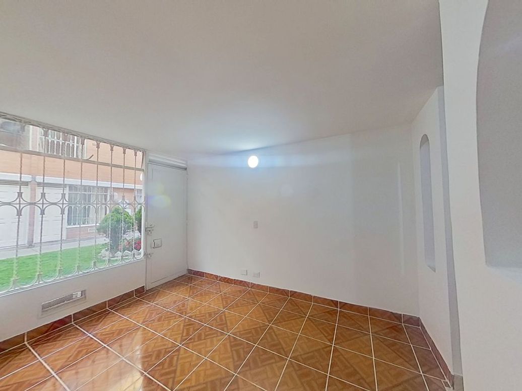 Casa de 3 alcobas en venta en Campo Alegre, Bogotá, 62 m² · foto 20 de 20