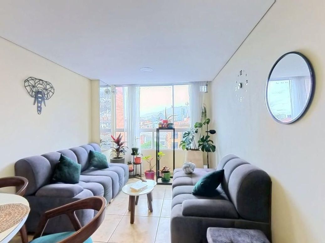 Apartamento de 3 alcobas en venta en San Cristobal Norte, Bogotá, 56 m² · foto 2 de 20